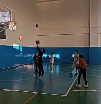 Ödemiş Gençlik Merkezi'nde Basketbol Heyecanı