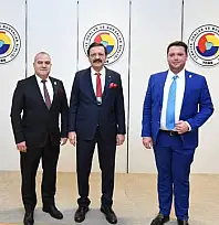 Ödemiş Ticaret Odası'ndan Hisarcıklıoğlu'na Doğum Günü Kutlaması
