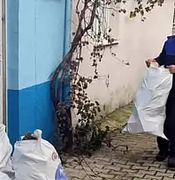 TİRE BELEDİYESİ'NDEN KIŞ GÜNLERİNDE ODUN YARDIMI