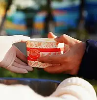 TİRE BELEDİYESİ'NDEN ÖĞRENCİLERE SICAK ÇORBA DESTEĞİ