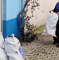Tire Belediyesi'nden Soğuk Kış Günlerinde Odun Desteği