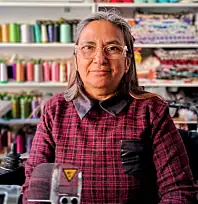 TİRE'DE BİR İLK: TERZİ VE KAFE BİRARADA