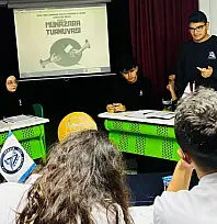 TİRE'DE LİSELİLER ARASI YEŞİLAY MÜNAZARA TURNUVASI DÜZENLENDİ