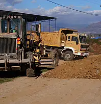 Yeğenli'de Üretim Yolu Çalışması Başladı