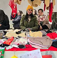 YENİ YIL HEDİYELİK EŞYA PAZARI TİRE'DE AÇILDI