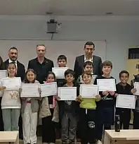 YILDIZLAR ZEYBEK EKİBİ ÖDÜLLE TAÇLANDI