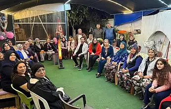 AK Parti İzmir Kadın Kolları İl Başkanı Emel Dalkıran Tire'de kadın çiftçilerle buluştu