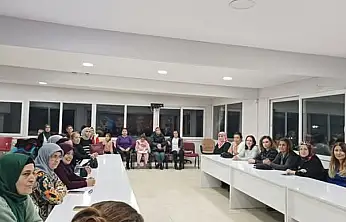 AK Parti Ödemiş Kadın Kolları Yönetim Kurulu Toplantısı Gerçekleştirildi