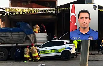 Alaşehir'de polis aracı tıra çarptı: Bir polis şehit, bir polis ağır yaralı