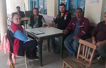 Bayındır'da Cuma Buluşmaları Kapsamında Çiftçilere Bilgilendirme Toplantıları