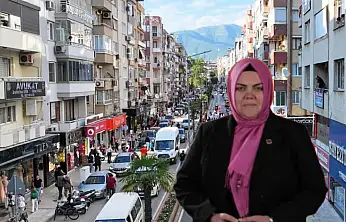 BBP Ödemiş Kadın Kolları Başkanı Elibol'dan Yerel Esnaf Çağrısı: 'Paramız Ödemiş'te Kalsın'