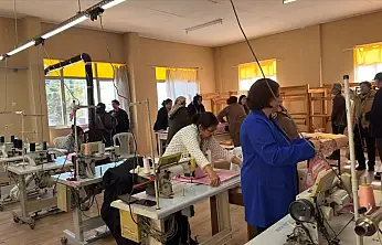 CERİTLER'DE EĞİTİM PROGRAMI TAMAMLANDI, SERTİFİKALAR VERİLDİ