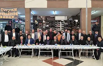 İESOB ve Işıkkent Ayakkabıcılar Sitesi, MHP İzmir İl Yönetimini Ağırladı: Esnafın Sorunları Masaya Yatırıldı