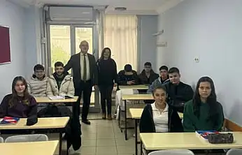 İLÇE MİLLİ EĞİTİM MÜDÜRÜ DESTİCİOĞLU'NDAN ÖZEL ÖĞRETİMKURSUNA ZİYARET