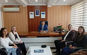 İstiklal İlkokulu'ndan İlçe Milli Eğitim Müdürüne Ziyaret