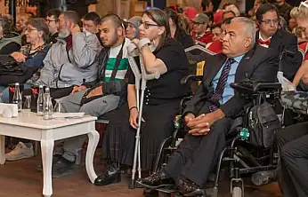 İzmir'de Engelliler Günü: Farkındalık ve Bağımsız Yaşam Öne Çıktı