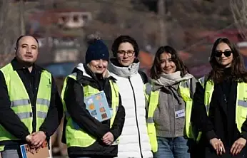 İZMİR'DE KIRSALDA GENÇLİK HAMLESİ: KİRAZ'DA 'TOPRAĞIN GENÇ AKLI' SAHAYA İNDİ