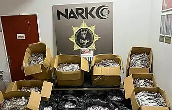 İzmir'de Uyuşturucu Operasyonu: Buca'da Yüz Binlerce Madde Ele Geçirildi