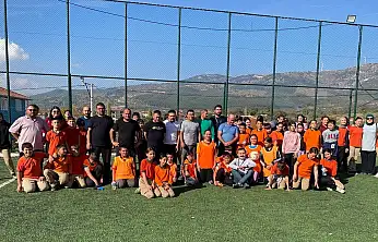 Kiraz'da Babalar ve Oğullar Sahada Buluştu