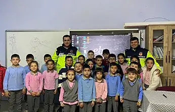 Kiraz'da Öğrencilere Trafik Güvenliği Eğitimi Verildi