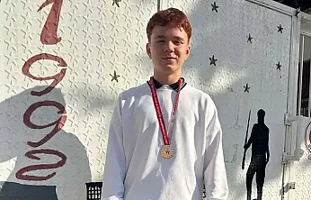 Mehmet Gürlek, Serbest Stil Güreşte İzmir Şampiyonu Oldu