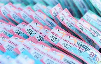 MİLLİ PİYANGO YILBAŞI ÇEKİLİŞİNDE 800 MİLYON TL'LİK İKRAMİYE BİRKAÇ NOKTAYA DAĞILDI