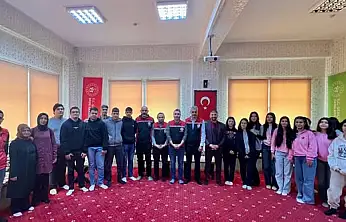 Ödemiş'te Lise Öğrencileriyle Tarım ve Orman Kariyer Söyleşisi Düzenlendi