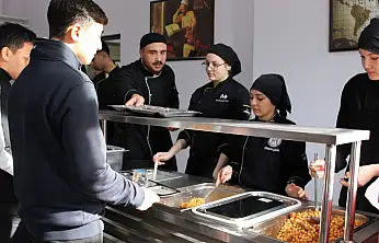 ÖDEMİŞ'TE OKULLARDA BAKIM VE BOYAMA