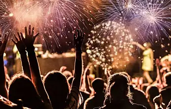 ÖDEMİŞ'TE YILBAŞI GECESİ İÇİN ÖZEL DÜZENLENME