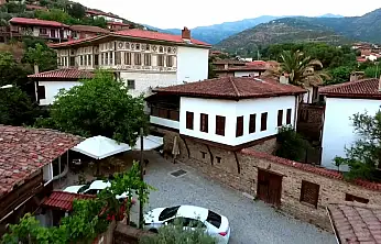 Tarihe Saygı, Yaşayan Mirasla Buluştu: Ödemiş ve Tire'den Gururlandıran Ödüller