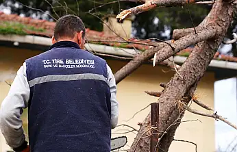 Tire Belediyesi Ekipleri, Fırtına Mesaisinde