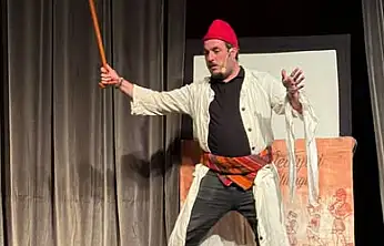 Tire Belediyesi Oda Tiyatrosu, Salihli'de Çocuklarla Buluştu