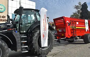 Tire Süt Kooperatifi Ekipman Parkını Gübre Dağıtma Makinesiyle Güçlendirdi