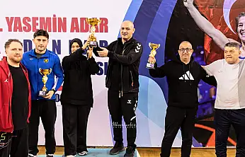 Tireli Kadın Güreşçiler Uluslararası Turnuvada Takım Üçüncüsü Oldu