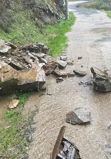 Tire Belediyesi'nde yoğun yağış mesaisi