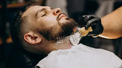 ÖDEMİŞ'TE SAÇ SAKAL YIKAMA 800 TL'YE DAYANDI