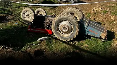 ÖDEMİŞ'TE TRAKTÖR FACİASI: 52 YAŞINDAKİ SÜRÜCÜ YAŞAMINI YİTİRDİ