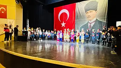 Ödemiş'te Zeybek Şenliği Coşkusu Yaşandı