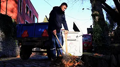 Tire Belediyesi'nde Fırtına Mesaisi