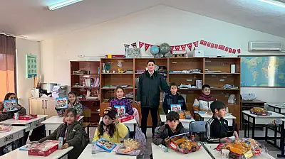 ÜLKÜ OCAKLARI'NDAN SEFERİHİSAR'A EĞİTİM DESTEĞİ