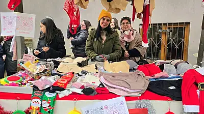 YENİ YIL HEDİYELİK EŞYA PAZARI TİRE'DE AÇILDI