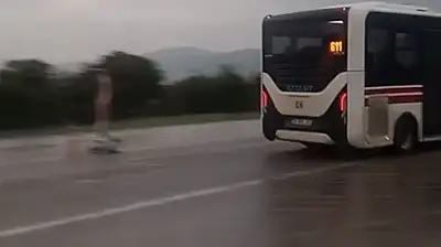 YOLÜSTÜ MAHALLESİ SAKİNLERİNDEN ESHOT TALEBİ: 'MAĞDURUZ!'