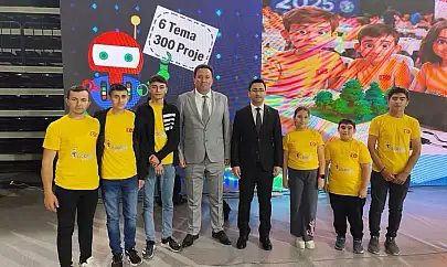 Kiraz ROBOKOD Ekibi, İzmir'de Sahne Aldı