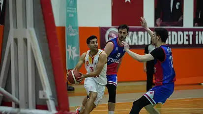 Tire Belediye Spor, durdurulamıyor!