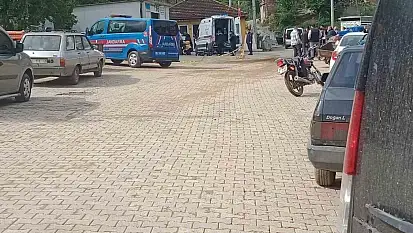 TİRE'DE SİLAHLI KAVGA: 2 KİŞİ YARALANDI, BİRİ AĞIR