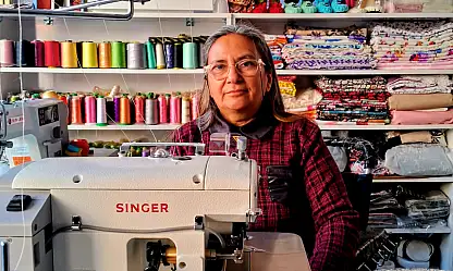 TİRE'DE BİR İLK: TERZİ ve KAFE BİRARADA