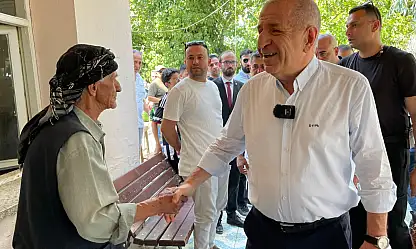 Ümit Özdağ'dan Ödemiş'te Yangın Bölgelerine Ziyaret ve Basın Açıklaması