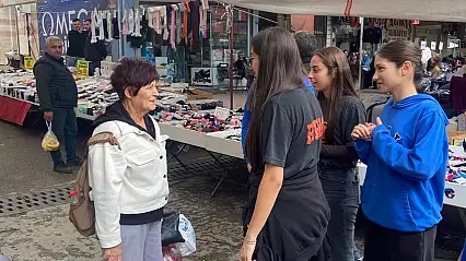 Bayındır Öğrencilerinden Anlamlı Davranış