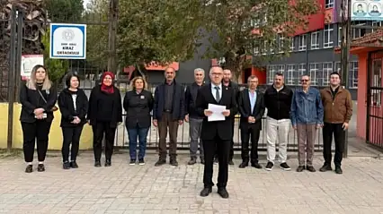 CHP Kiraz İlçe Başkanlığı'ndan 10 Kasım Tepkisi: 'Atatürk'ü Unutturamazsınız'