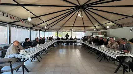 KİRAZ'DA EĞİTİM SÜRECİ DEĞERLENDİRME TOPLANTISI YAPILDI